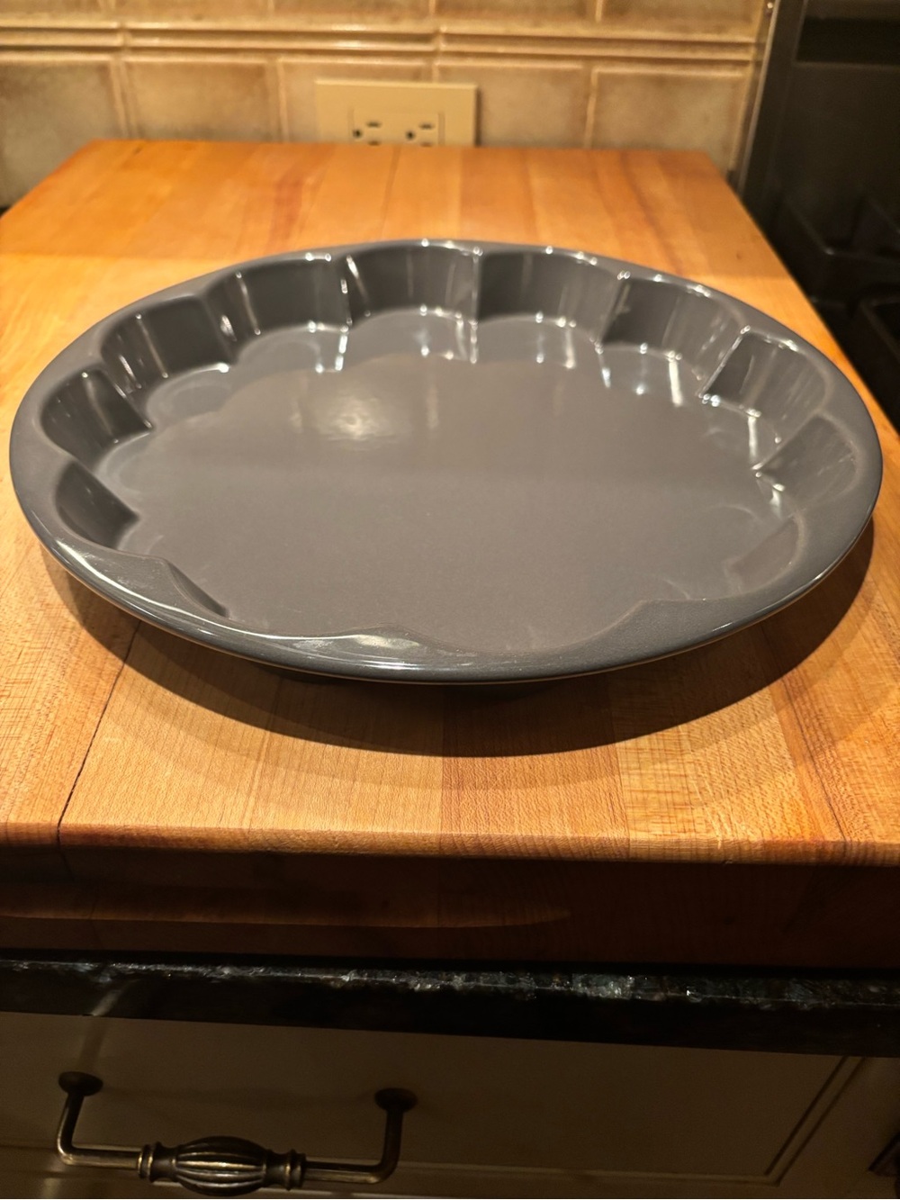 La Forme Nonstick Swiss Rosette Pan